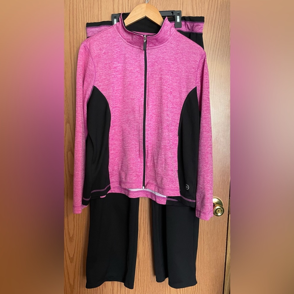 Plus size matching activewear/athletic set size 1X